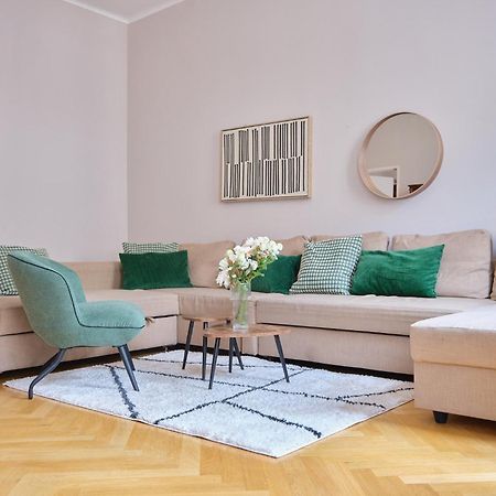 Chic Apartment - Near U3 Metro 비엔나 외부 사진